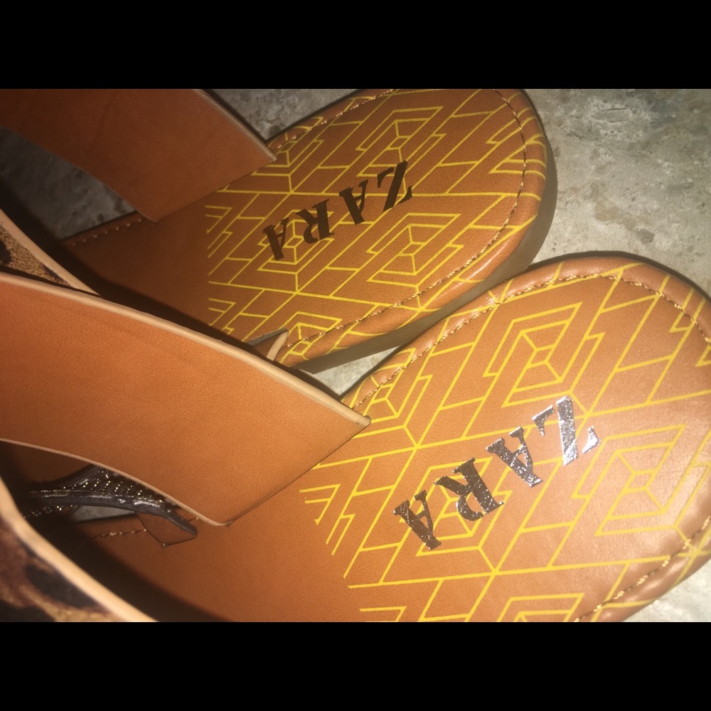 Cheetah/Zebra Exotic Sandals - Picture 3 of 7